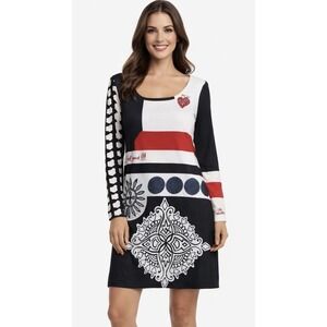 Desigual Black Dress Mandala‎ Graphic Heart Appliqué Size 38 US 6 Valentines Day